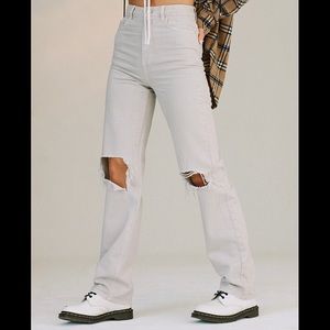 PACSUN Distressed Boyfriend Jeans in Gray